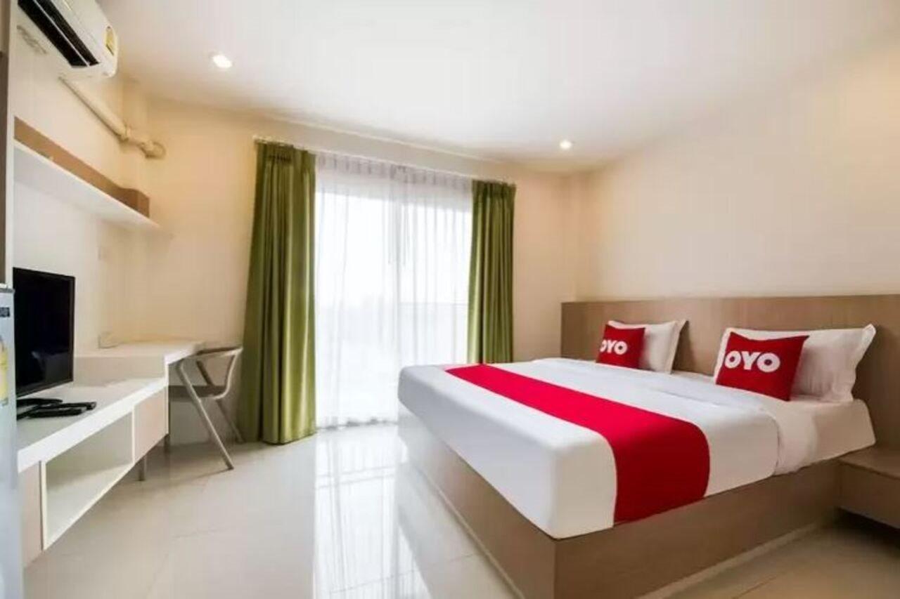 Oyo 306 Paradise Park Laemchabang Si Racha Ngoại thất bức ảnh
