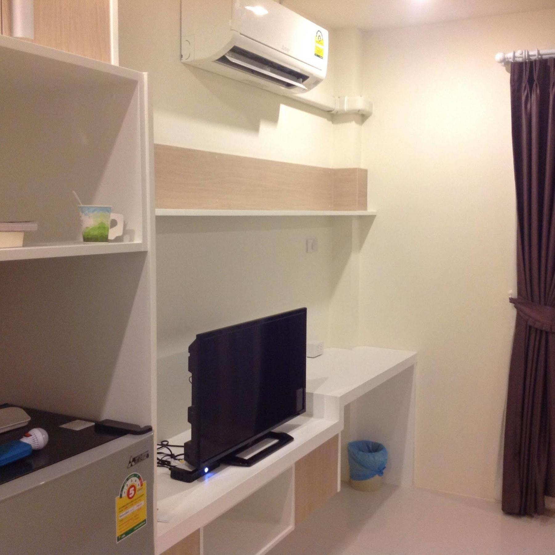 Oyo 306 Paradise Park Laemchabang Si Racha Ngoại thất bức ảnh